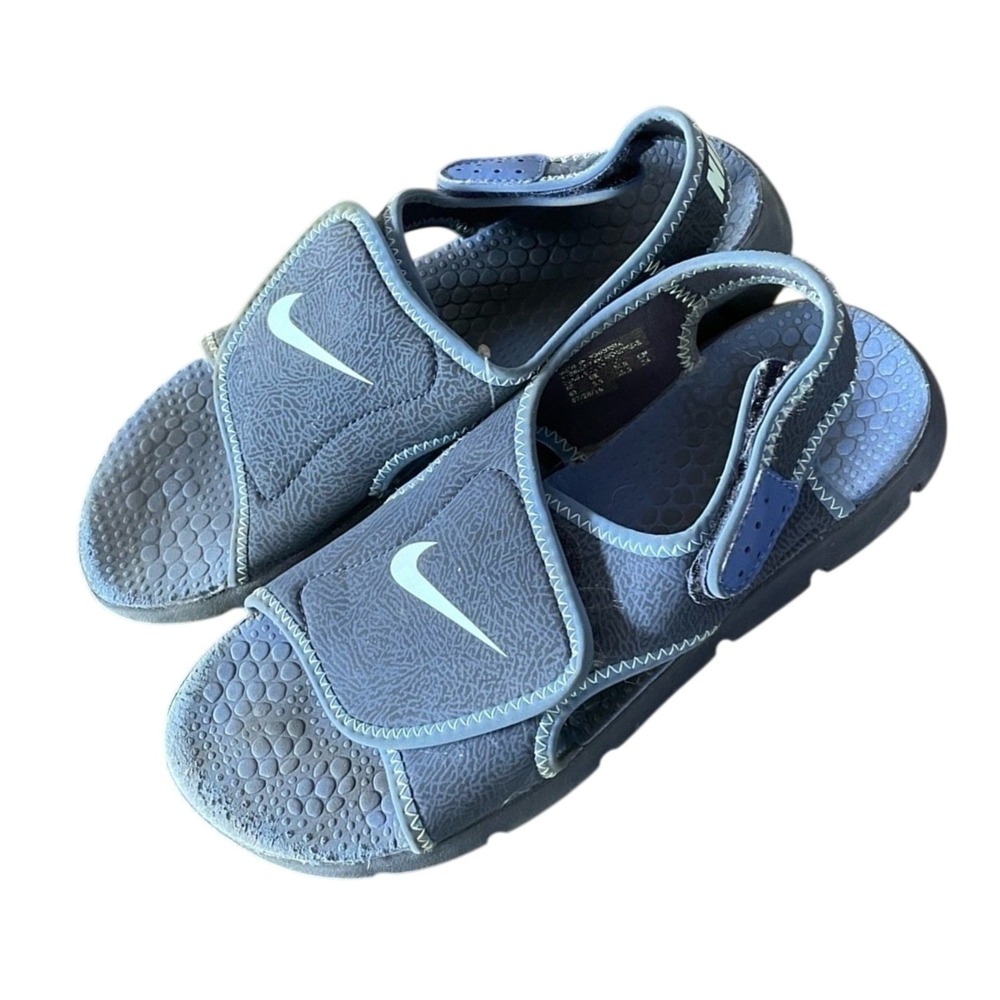 Nike Classic Blue Water Summer Spring‎ Casual Boys Comfortable Shoes Size 6